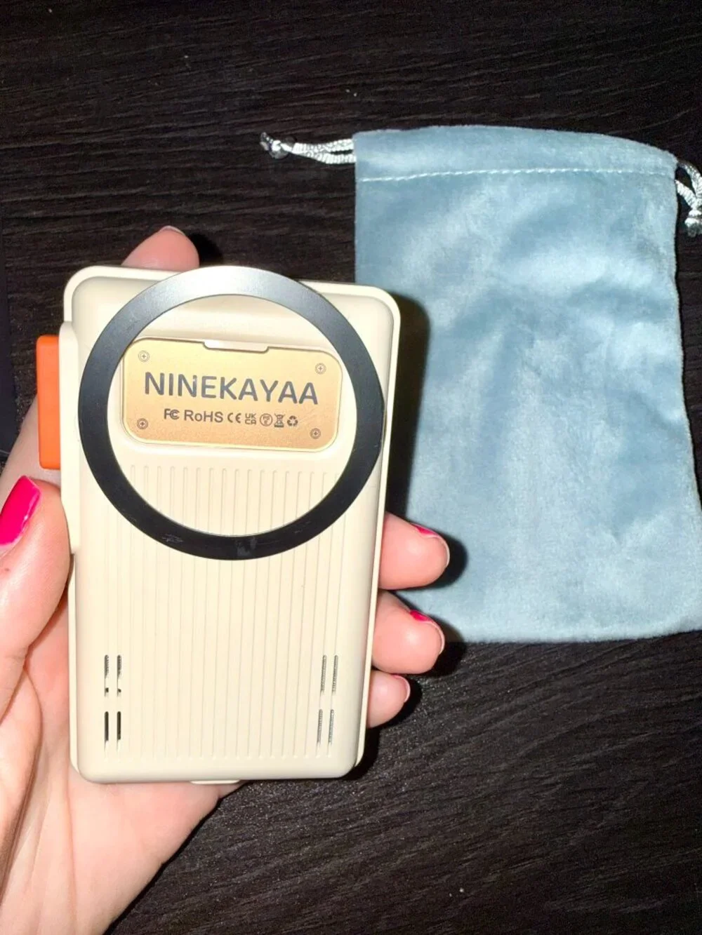 Ninekayaa Mobile Selfie Screen New In Box IPhone Magnetic Attachment